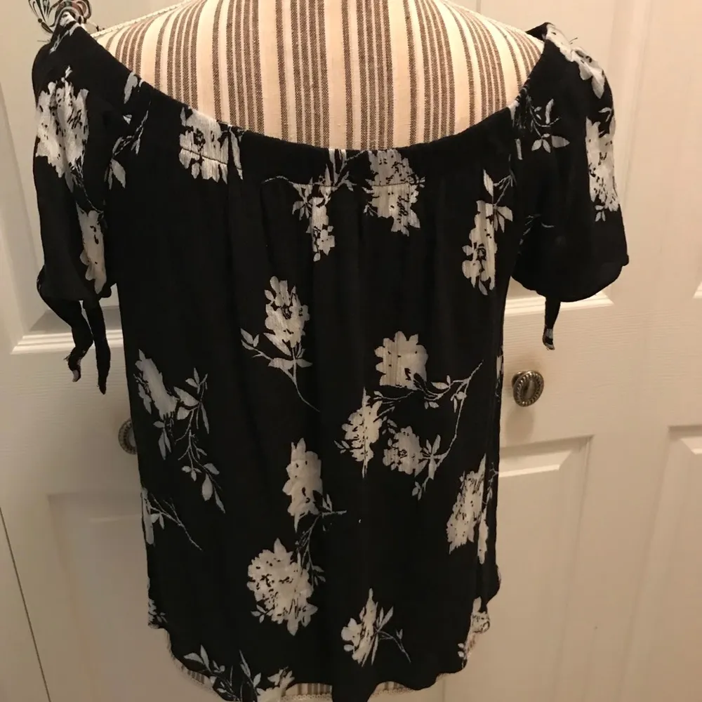 Maitai off the shoulder top - Image 5