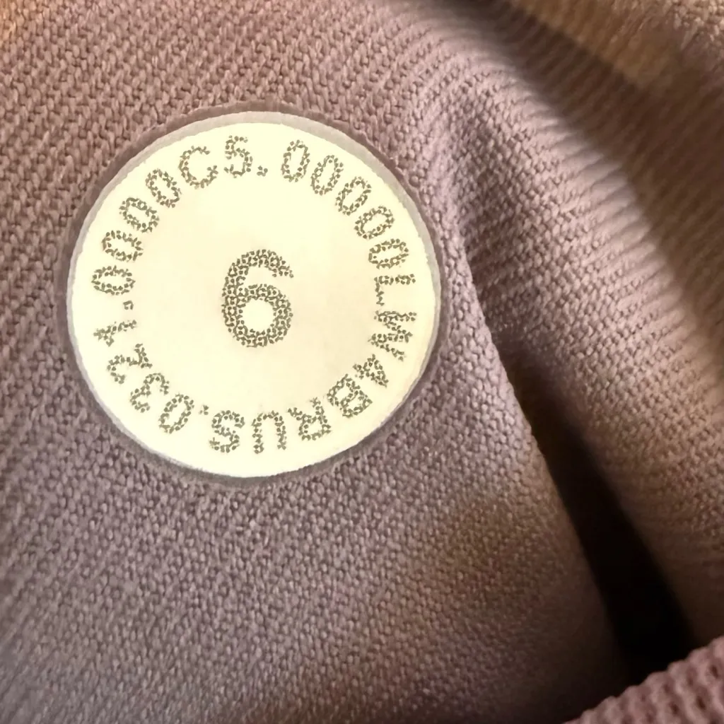 Lululemon StretchSeal Relaxed-Fit Long Raincoat Jacket Dusky Lavender NWOT Sz 6 - Image 9