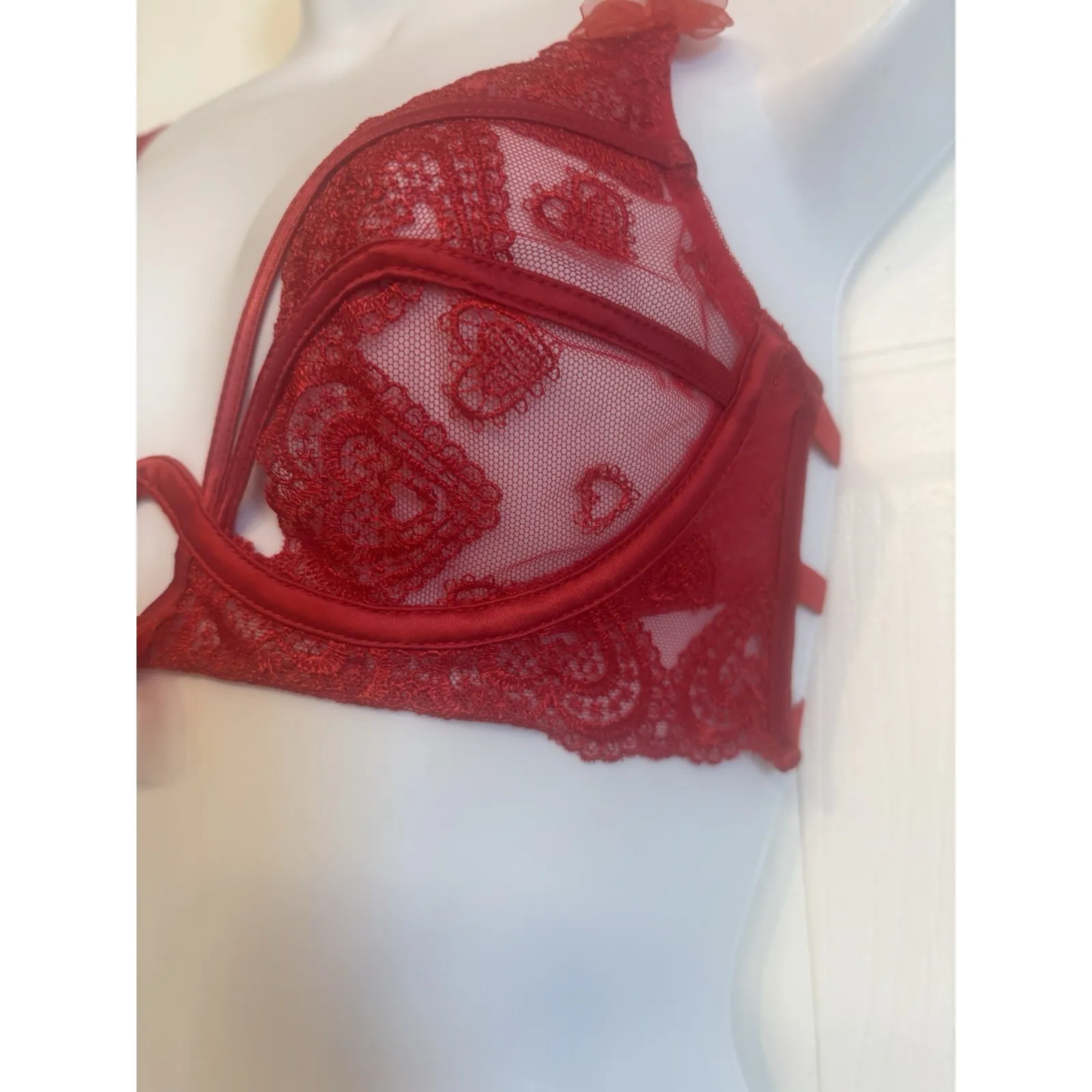 For Love & Lemons Red Lace Heart Embroidery Bra Unlined Underwire Size XXS 32A - Image 4