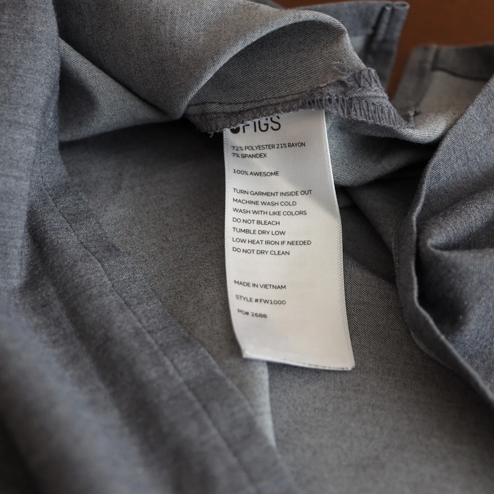 FIGS Technical‎ Co FIGS Technical Collection Scrub Top Women's XL V-Neck Gray - Image 8