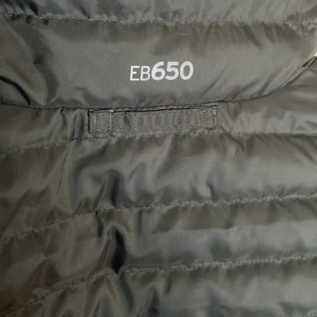 Eddie Bauer Women’s Microlight down 650 down fill Black Puffer Vest - Image 7