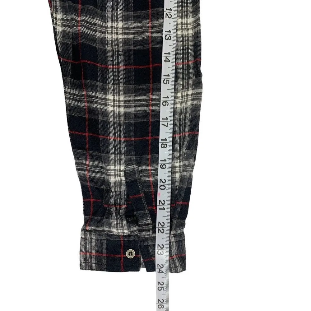 Dressbarn Women's Black Plaid Buttoned Shirt - Image 8