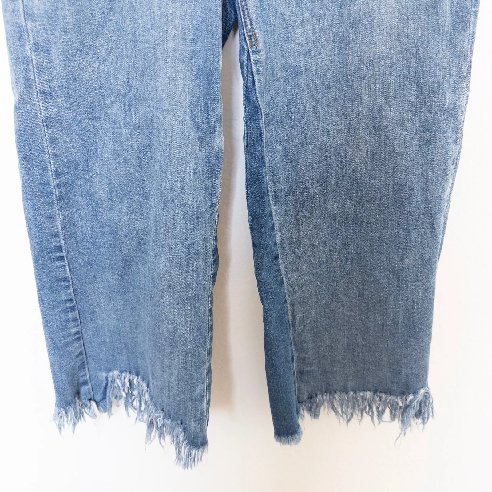 VTG I&M Womens Jeans Size M Blue High Rise Ariana Gaucho Raw Hem Grunge 90s - Image 4