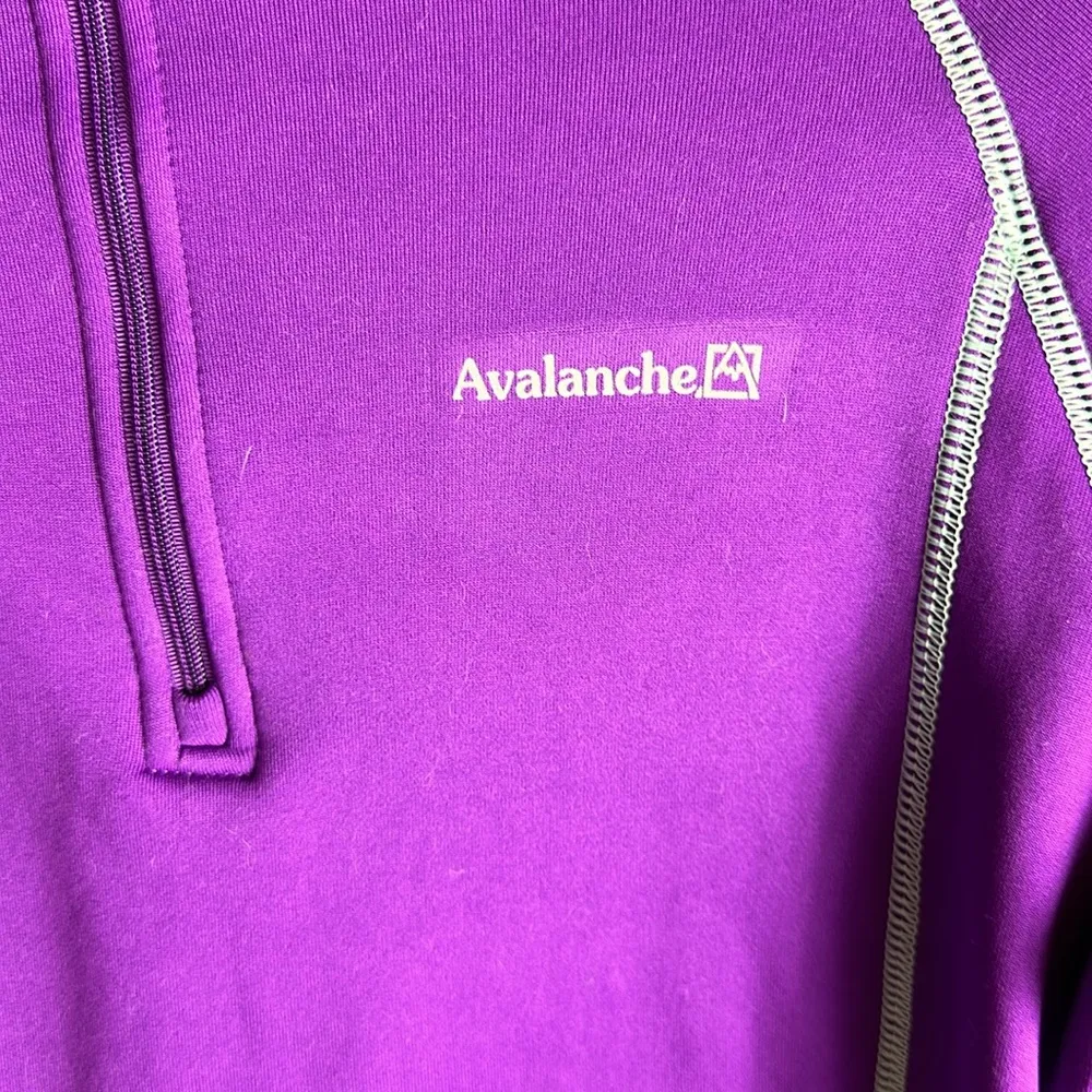 Avalanche Outdoor Women's Quarter Zip Pullover Purple Size Medium - Image 3