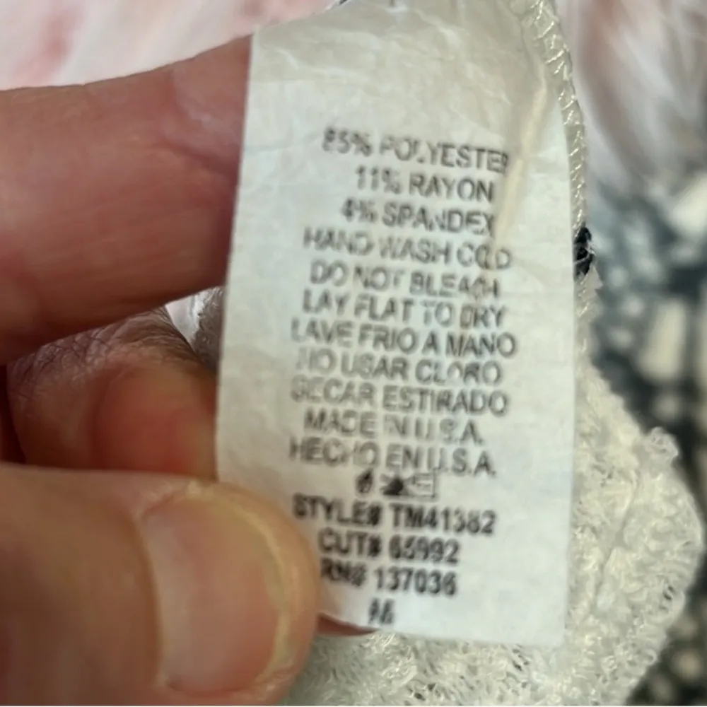 White Waffle Tie Knot Top - Image 10