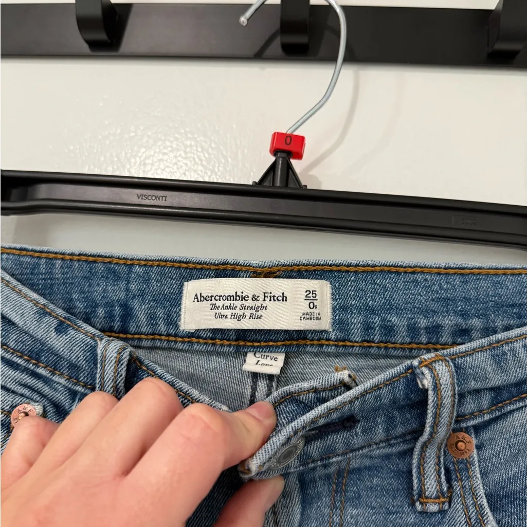 Abercrombie & Fitch curve love The Ankle Straight Ultra High Rise - Image 4