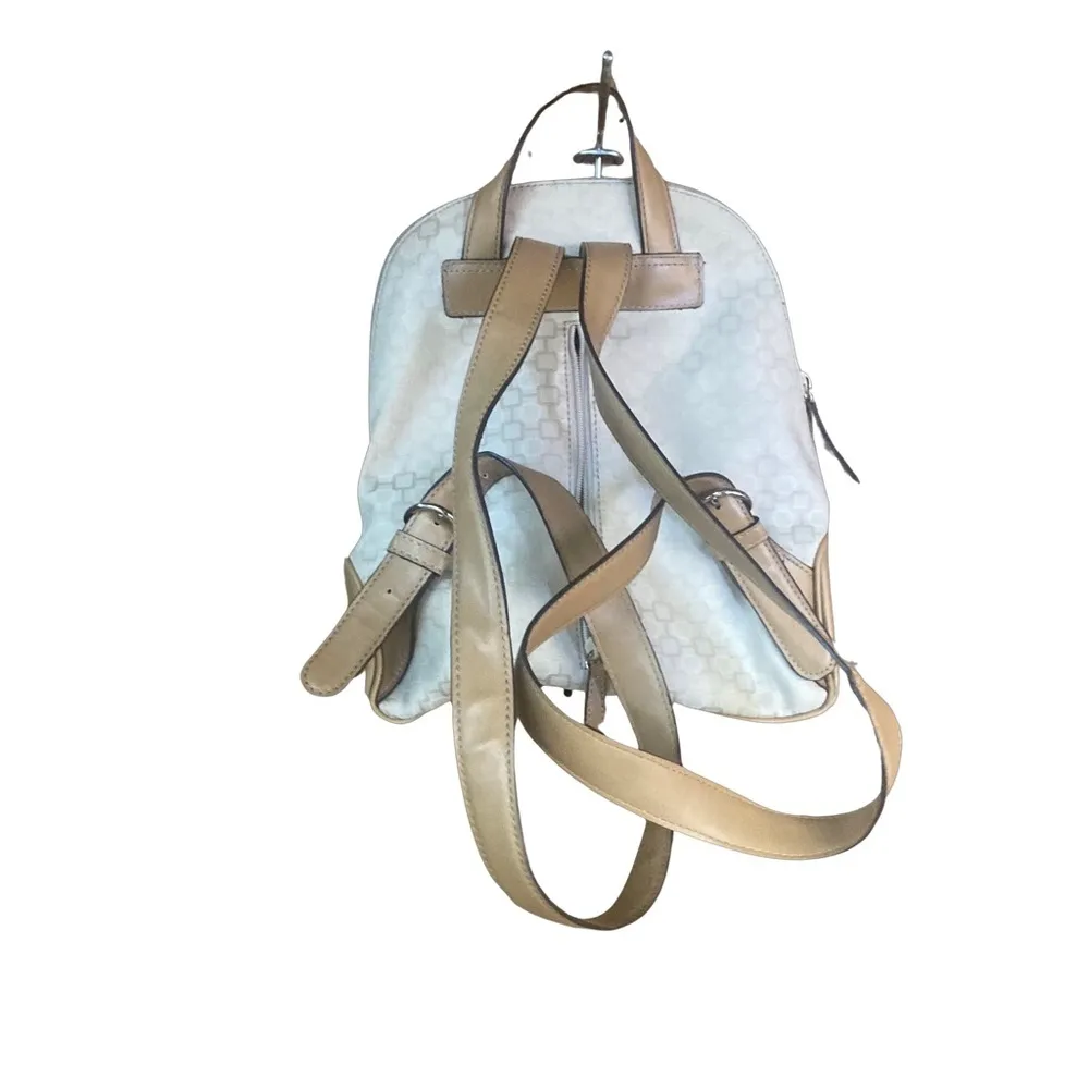Nine West Backpack Purse Cream Fabric Brown Straps‎ Zip Closure - Image 4