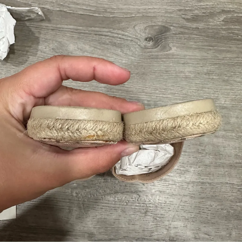 A New Day Women's Sparkling Silver Slide Sandals size 8.5 - Image 5