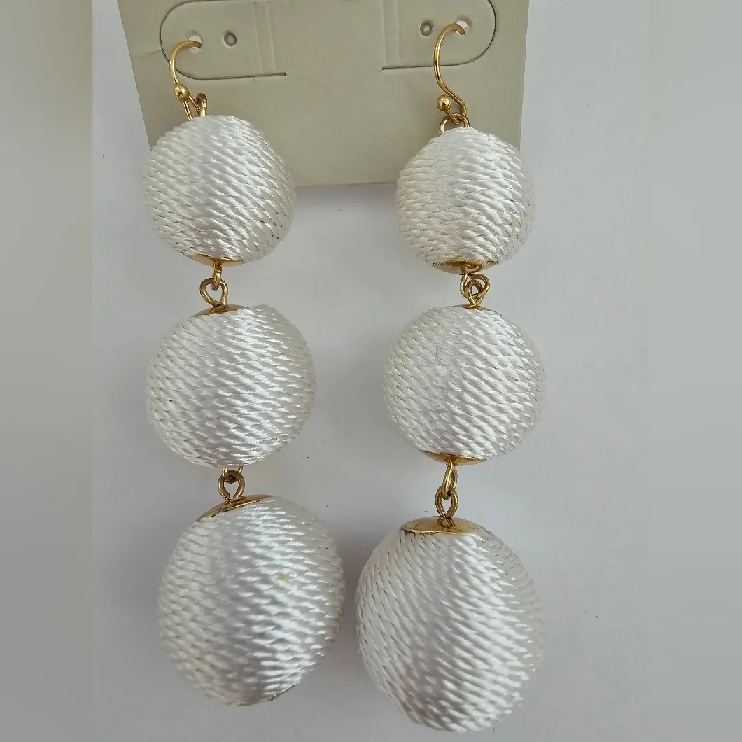 J. Crew white and gold Tone Metal ball drop earrings New With Tags - Image 2