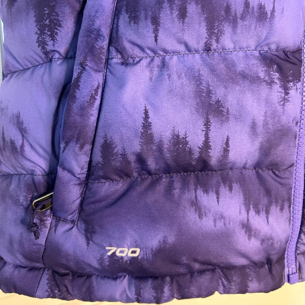 The North Face TNF Nuptse 2 700 Down Puffer Vest Purple Tree Print Puffer Sz M - Image 3