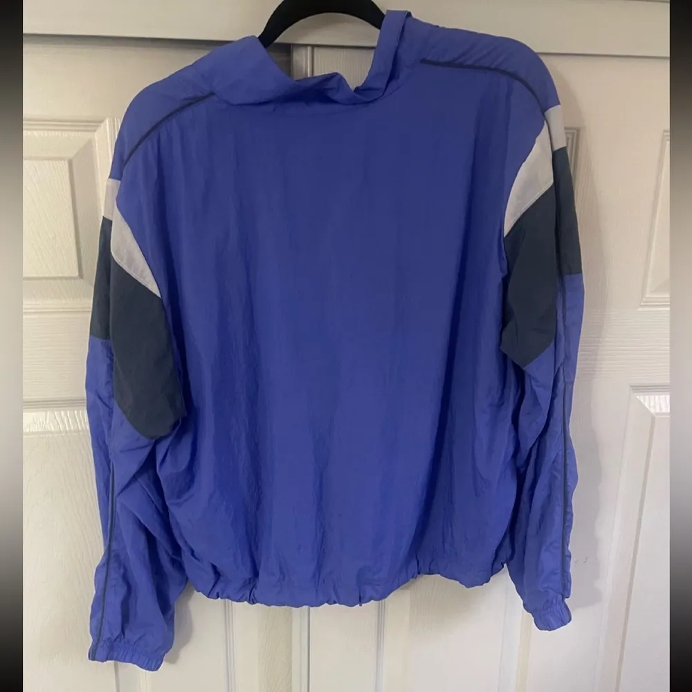 windbreaker jacket - Image 2