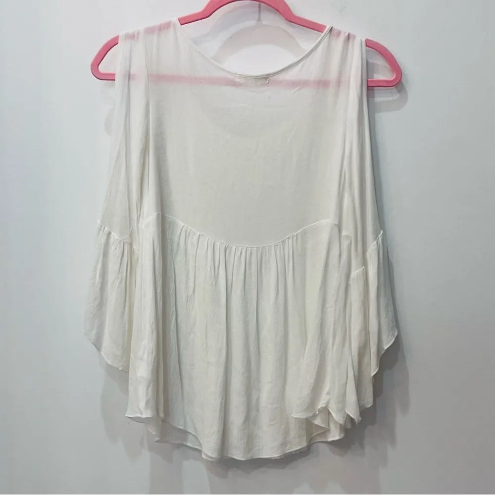 peach royal buckle white cold shoulder blouse boho size small - Image 5