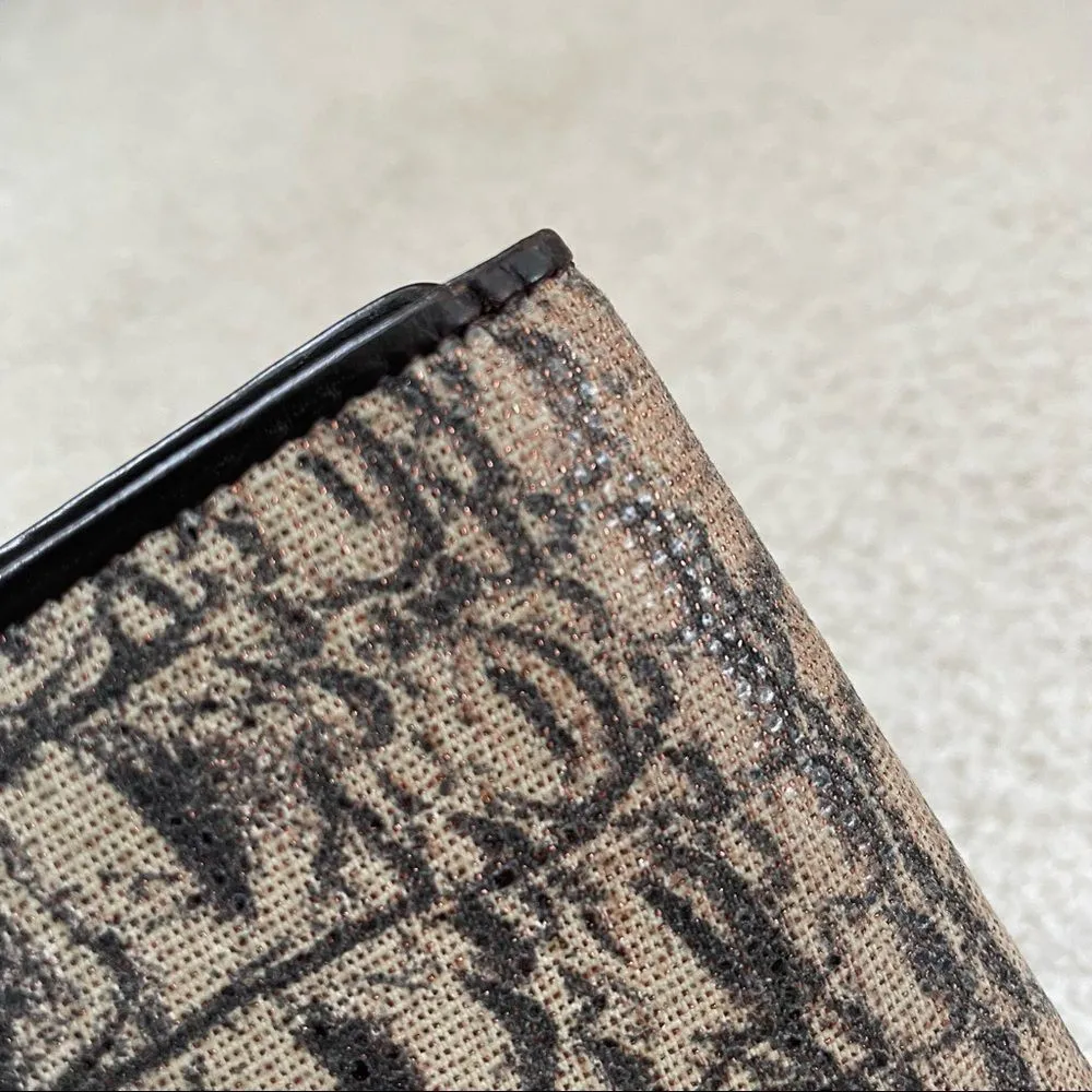 Roberto Cavalli Freedom Animal Print Tri-Fold Wallet - Image 11