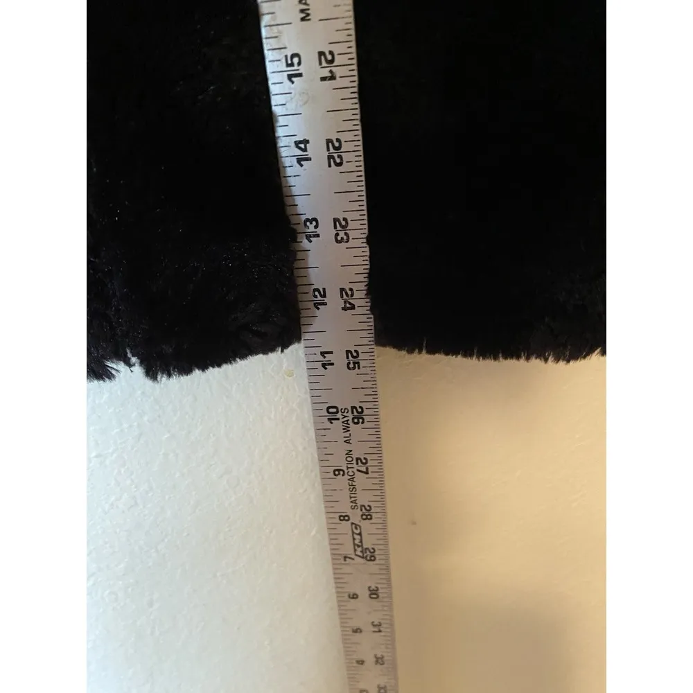 Alfred Dunner Woman's Black Faux‎ Fur Front Zip Up Sweater Back/sleeves. Large - Image 11