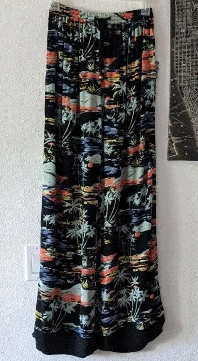 Brand New Blue Lagoon Print Pants - Image 5