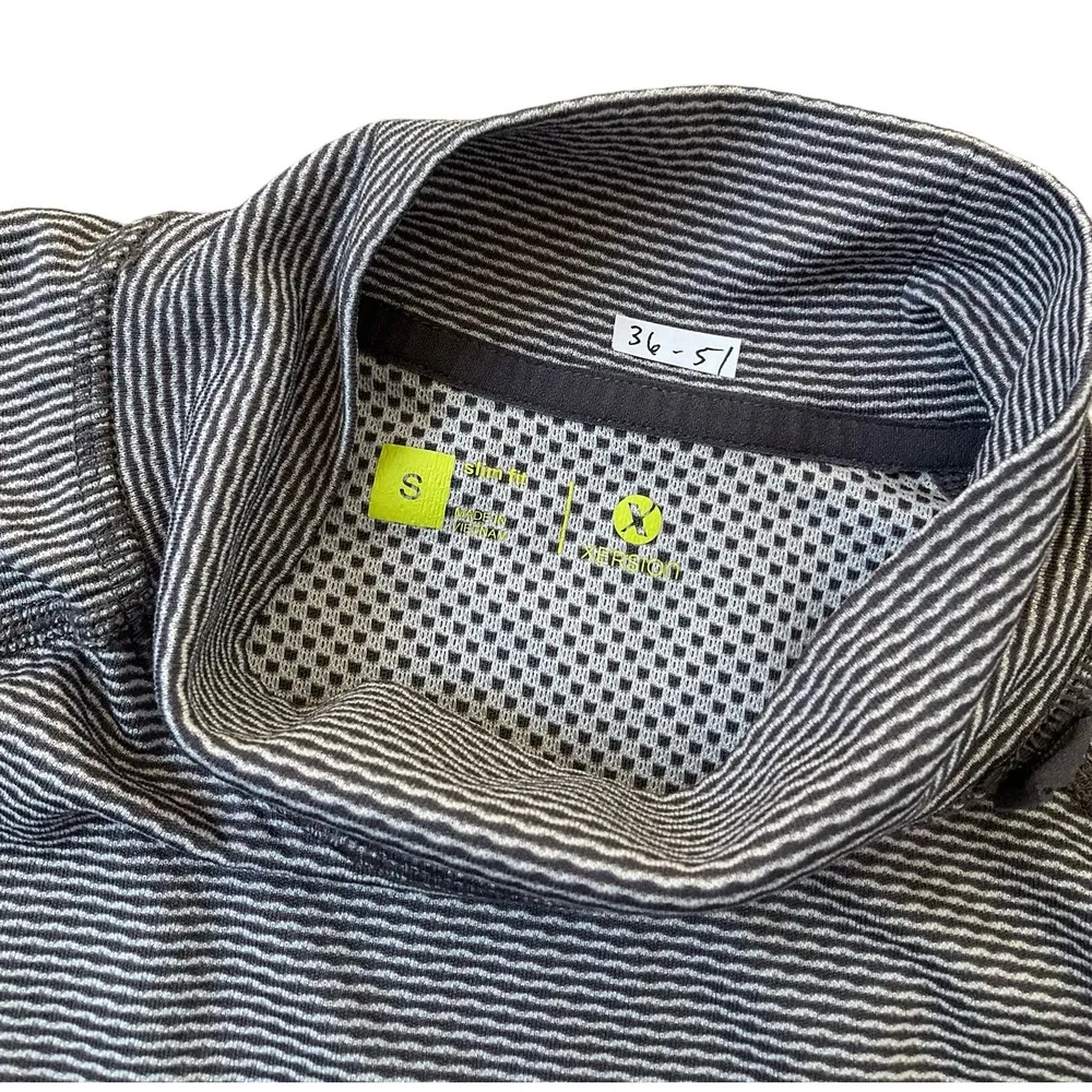 Xersion Women Slim Fit Activewear Fitted Thumbhole Sleeve (36-51) - Image 3