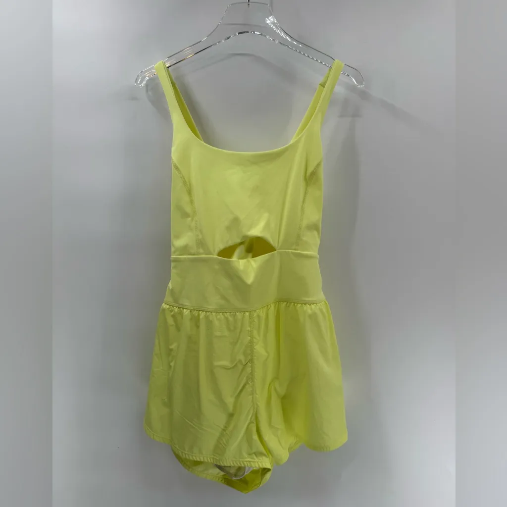 FP Movement Women's
Righteous Runsie sour citrus size xl NWT Yellow - Image 5