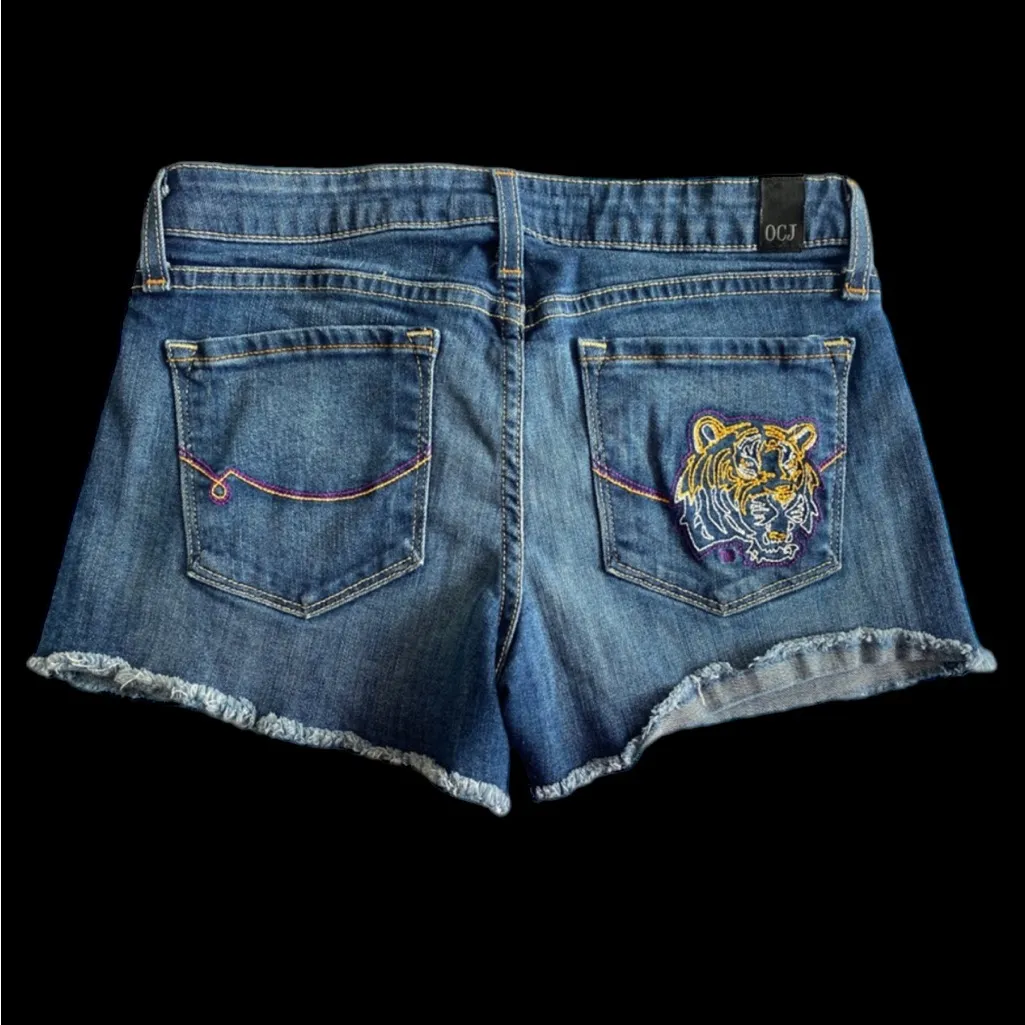 OCJ PREMIUM COLLECTION APPAREL BACK EMBROIDERY SHORT‎ JEAN SHORTS size 26 Blue - Image 2