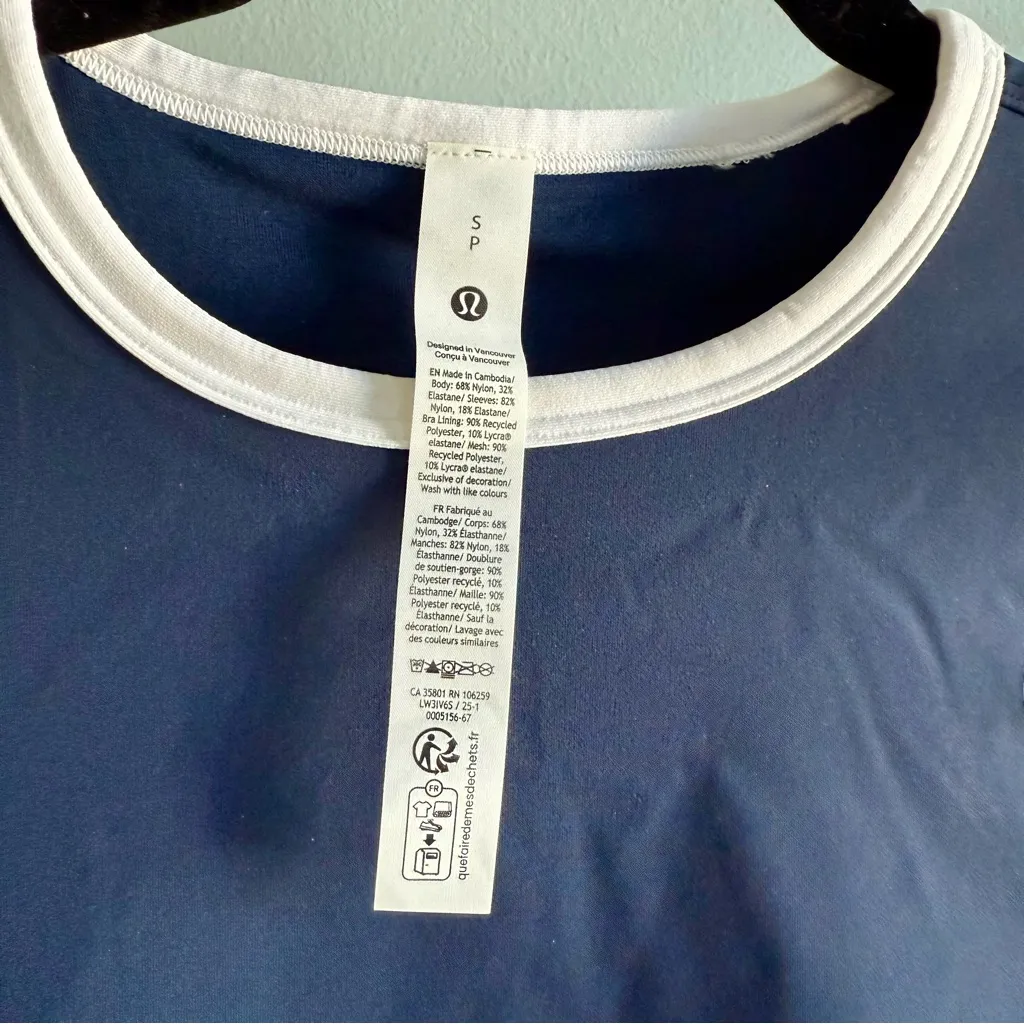 NWT Lululemon Tight-Fit Cropped T-Shirt Shelf-Bra B/C Cup, Navy Blue |Size Small - Image 5