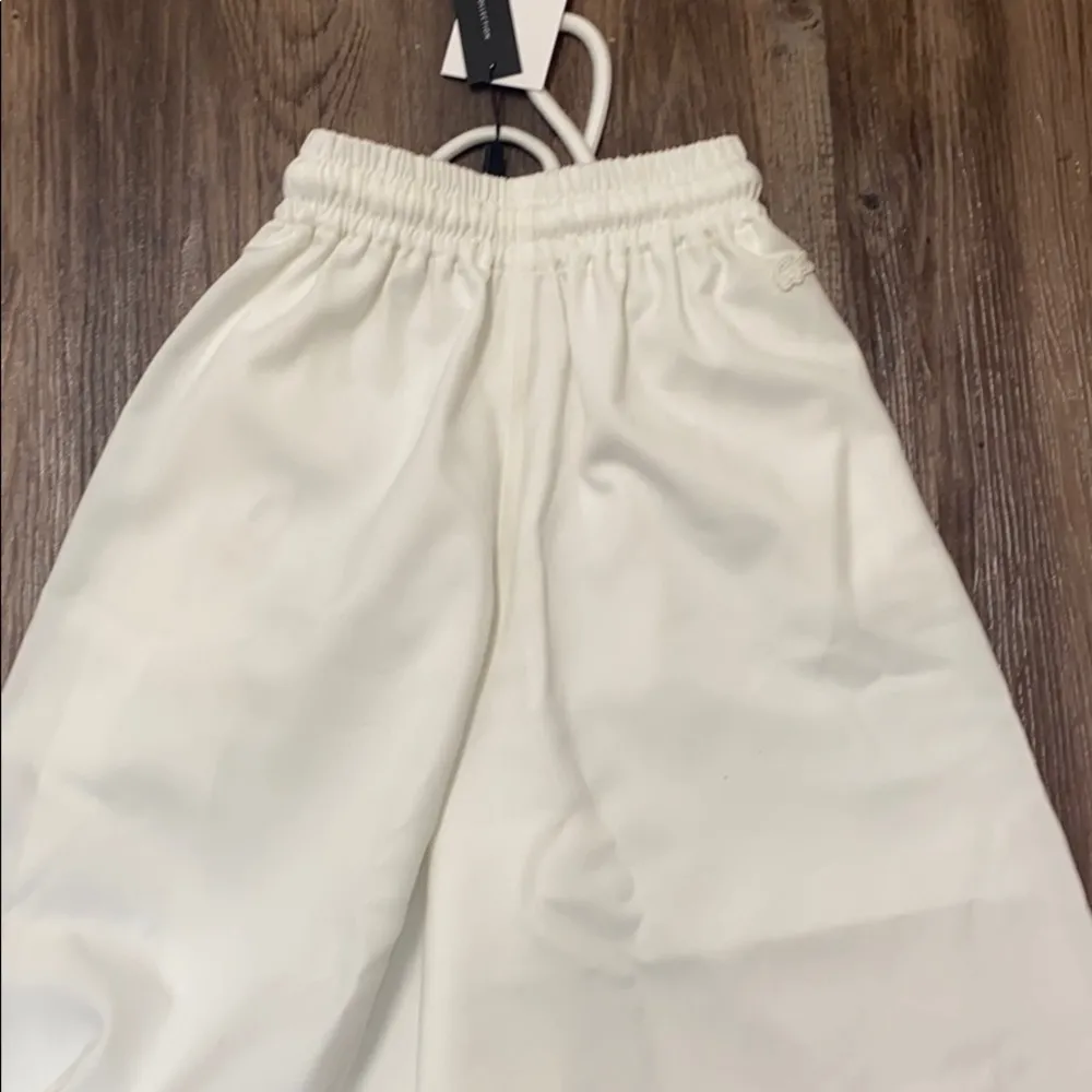 🎉HP🎉Fashion Show Edition Elasticized Culotte Shorts - Image 7