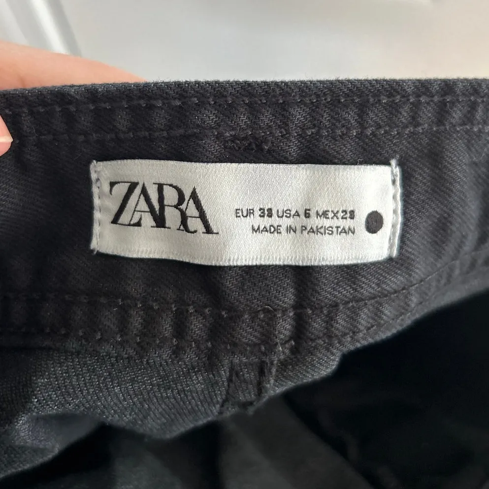 Zara Black Wide Leg Raw Hem High Waisted Jeans - Image 3