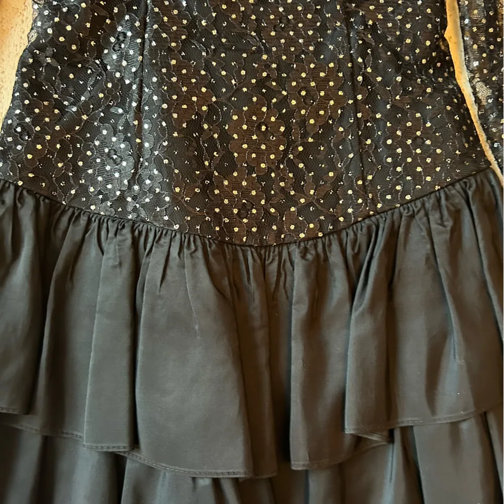 ✨ Totally 80s Glam: Rampage Vintage Cocktail Dress with Lace & Glitter - Image 12