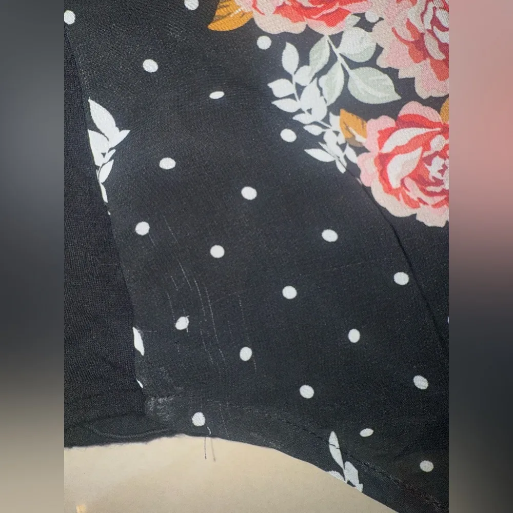 Top daniel rainn sleeveless black/flowery/ lace blouse S Button Down Floral - Image 10