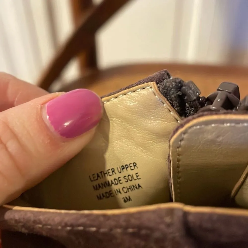 Ann Taylor  chocolate suede block heel booties size 8 - Image 8