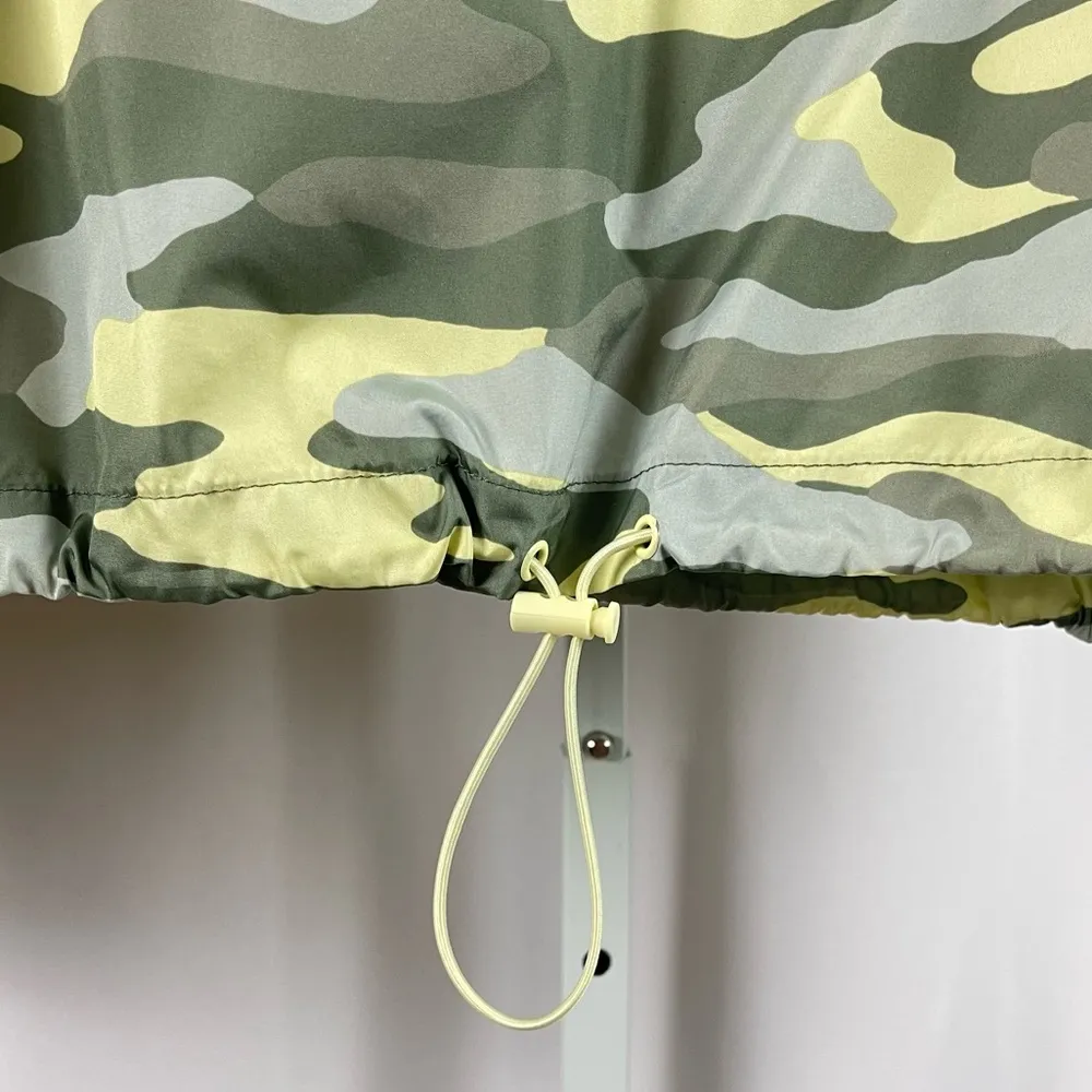 Flirtitude Large Lightweight Camo Windbreaker Pullover Sherpa Hood Outdoor - Image 5