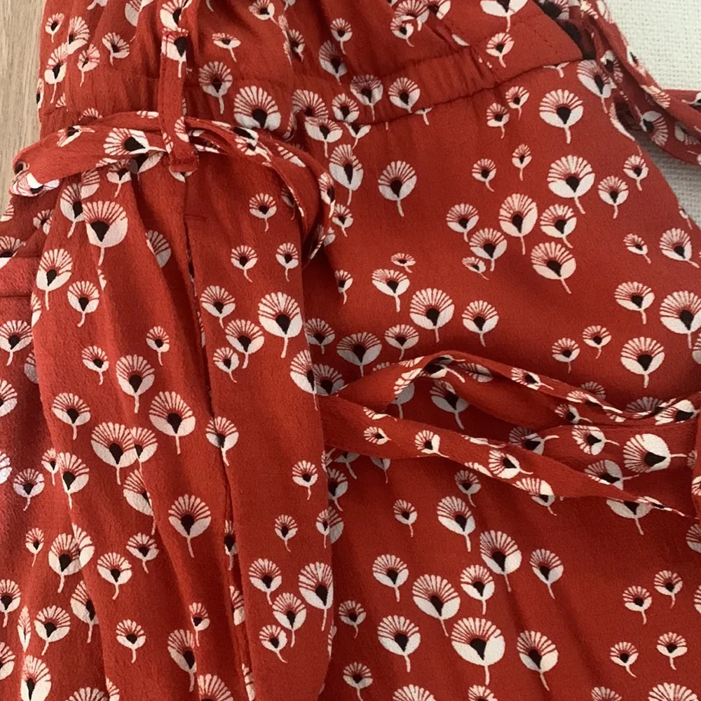 Loft Red Orange  Dandelion Romper! Size Small - Image 6