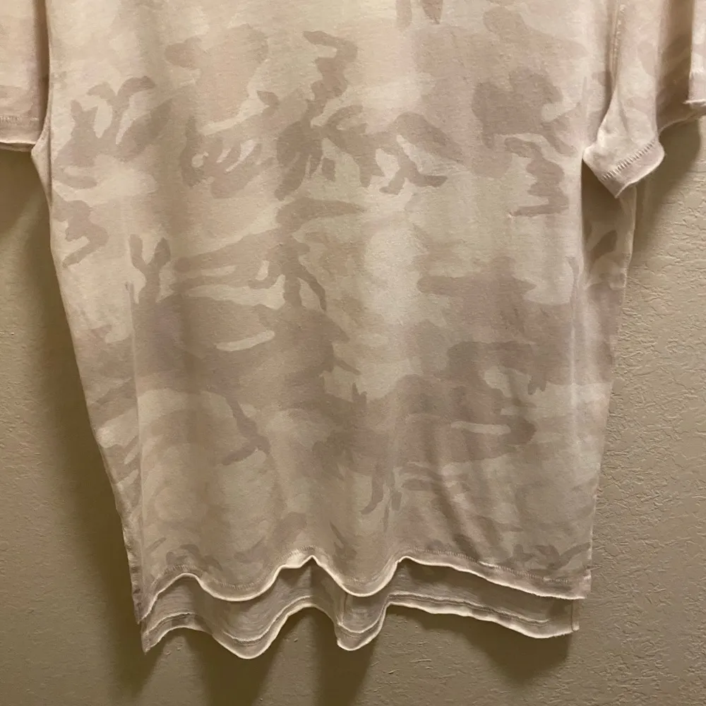 Free People We The Free Oversized Clare Camo T-Shirt Size Small - Image 8