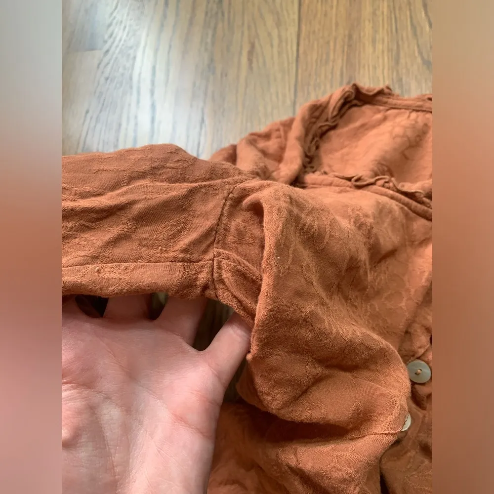 Saltwater luxe blouse small - Image 7