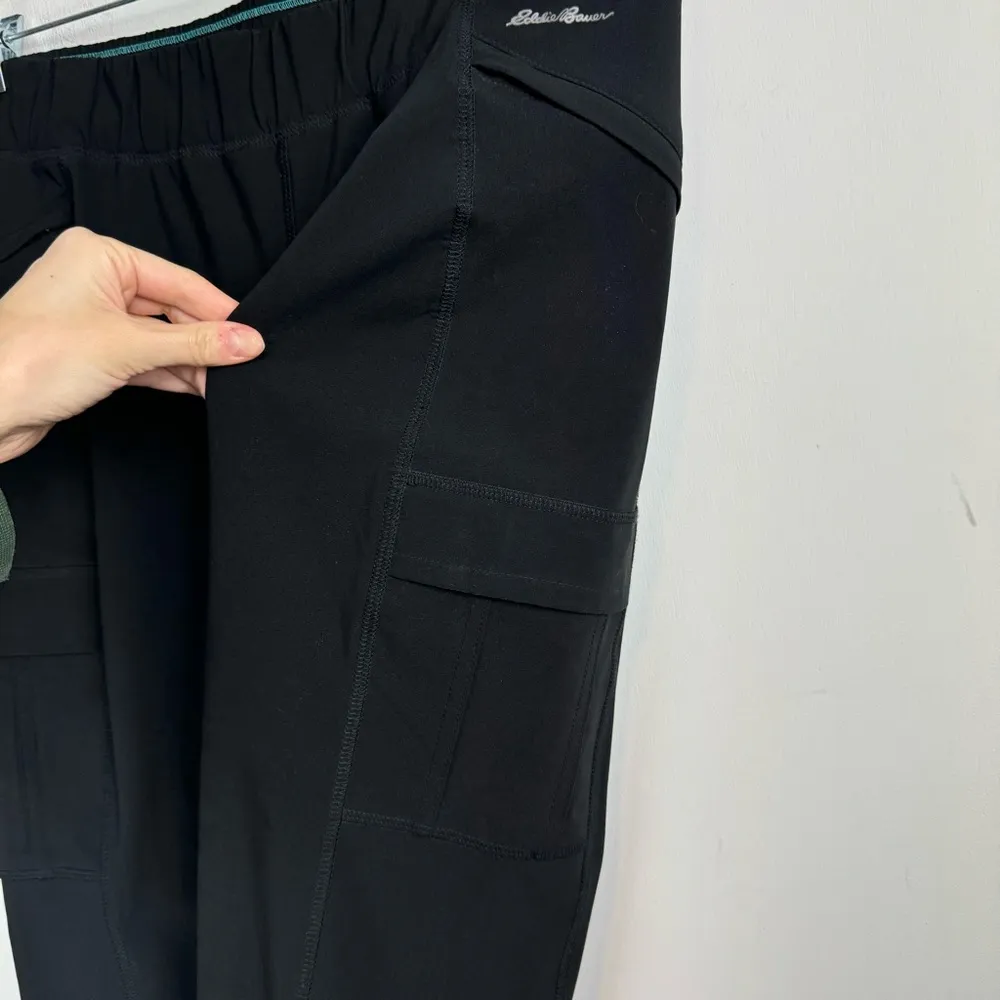 Eddie Bauer Travex Cargo Crop Pants Sz 8 Black Straight Leg Hiking Outdoors - Image 7