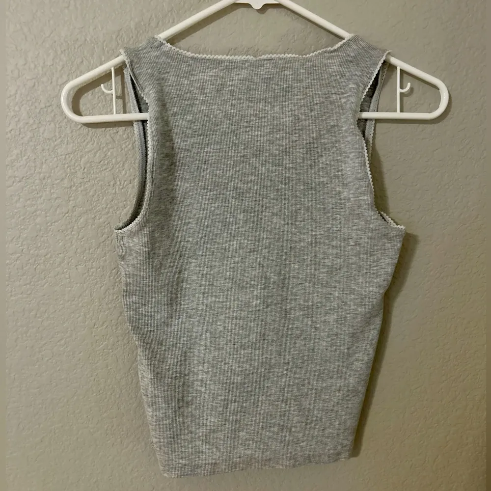 Cotton On Heather Gray Tank Top With White Lace Trim Women’s Size Small - Image 3