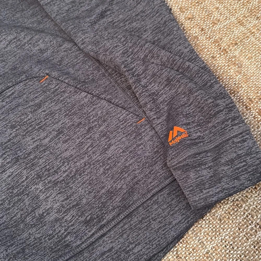 New York Mets Gray Orange Logo Pullover Hoodie Fleece Lined Sweatshirt Majestic - Image 3