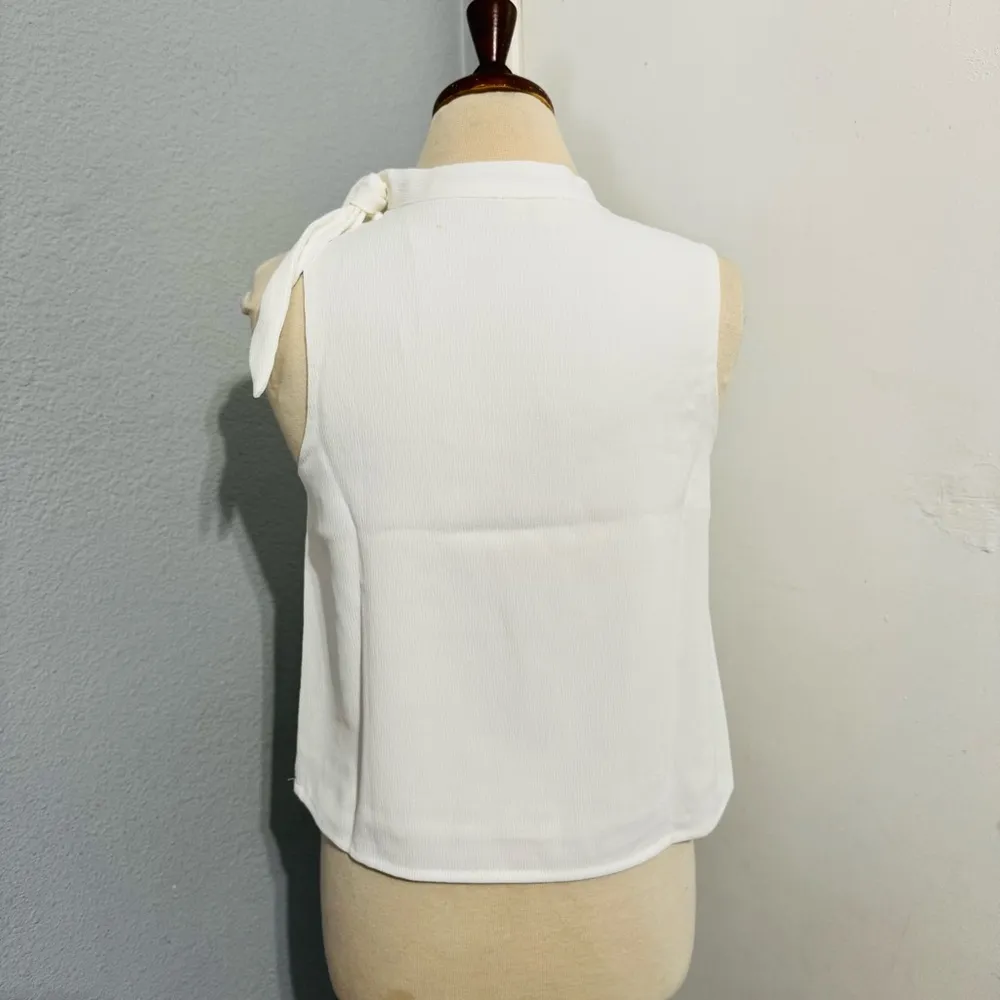 Gilli Women Elegant White Sleeveless Round Neck Lined Business Casual Top Size L - Image 11