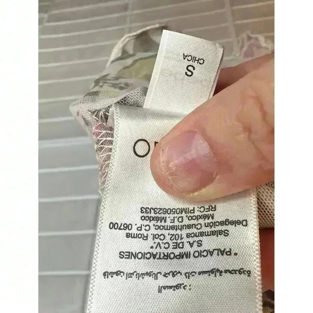 Bebe blouse women's size small - Image 5