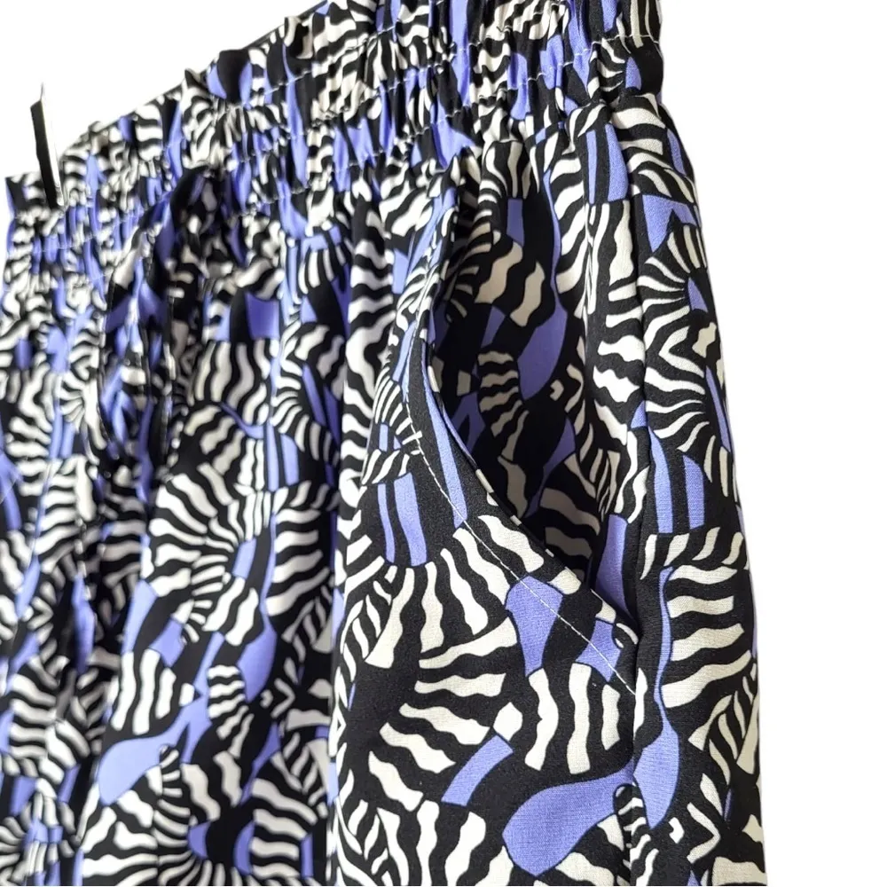 Animal Zebra Print Cotton Blend Paperbag Elastic Waist Shorts in Purple Size undefined - Image 4