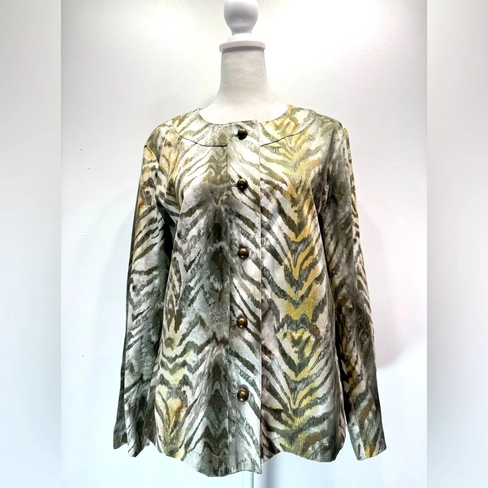 Chico’s Olive Gold Bronze & Ivory Animal Striped Button Front Jacket Size 1/M - Image 2