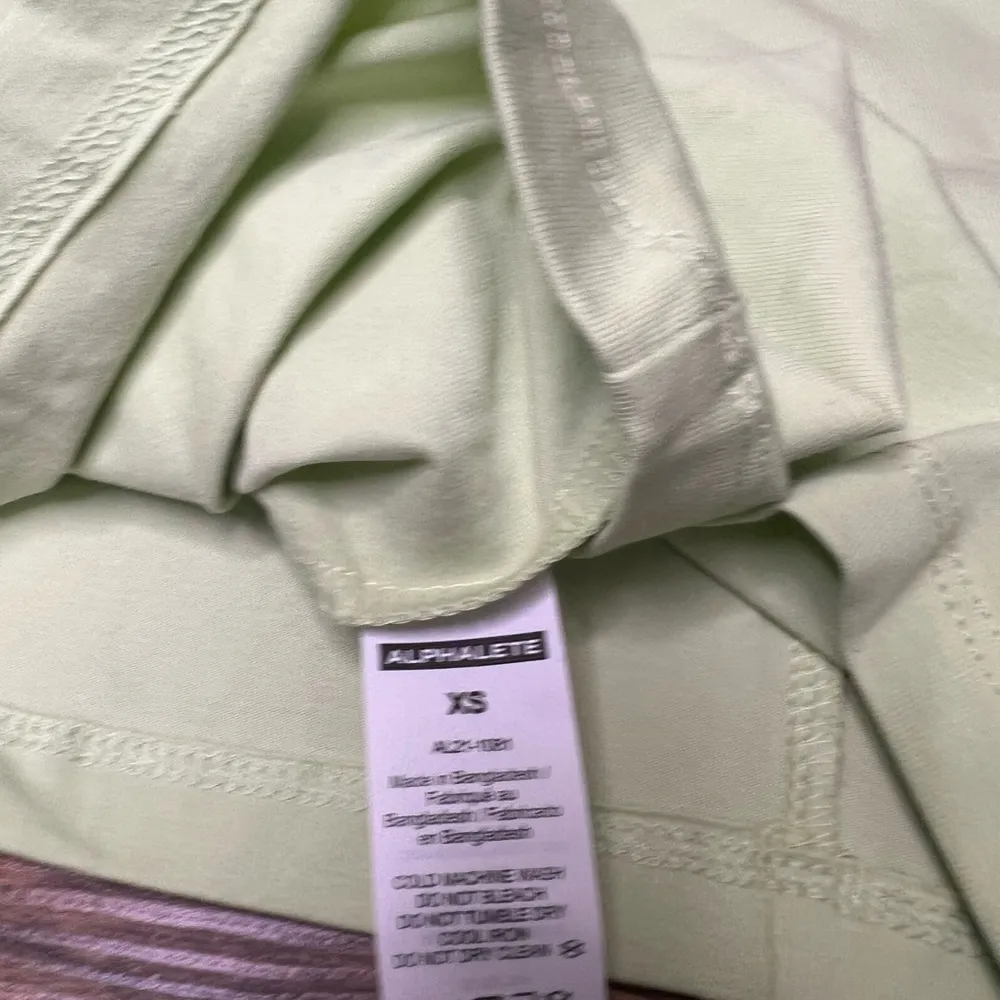 Alphalete Light Green T-Shirt - Image 3