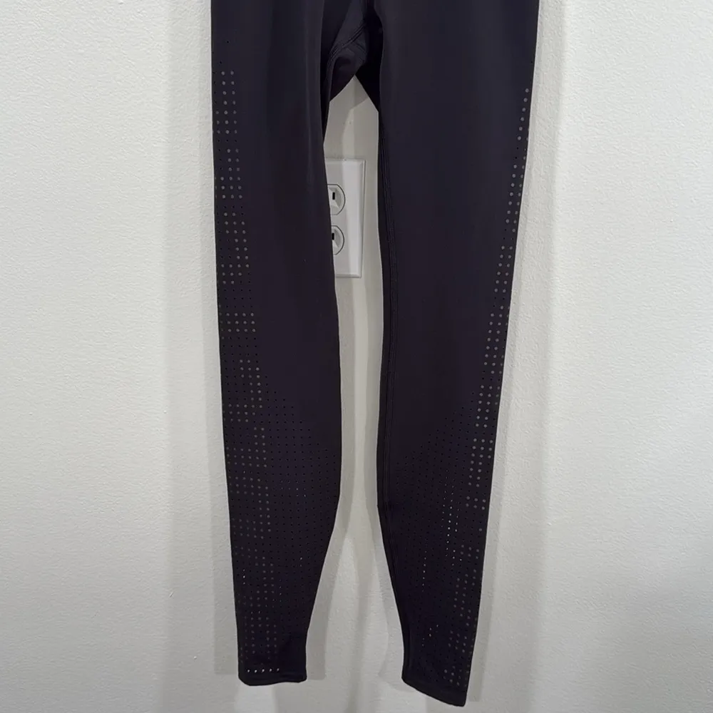 Lululemon Ride & Reflect Tight 28" *lululemon X SoulCycle Black Size 2 EUC - Image 6