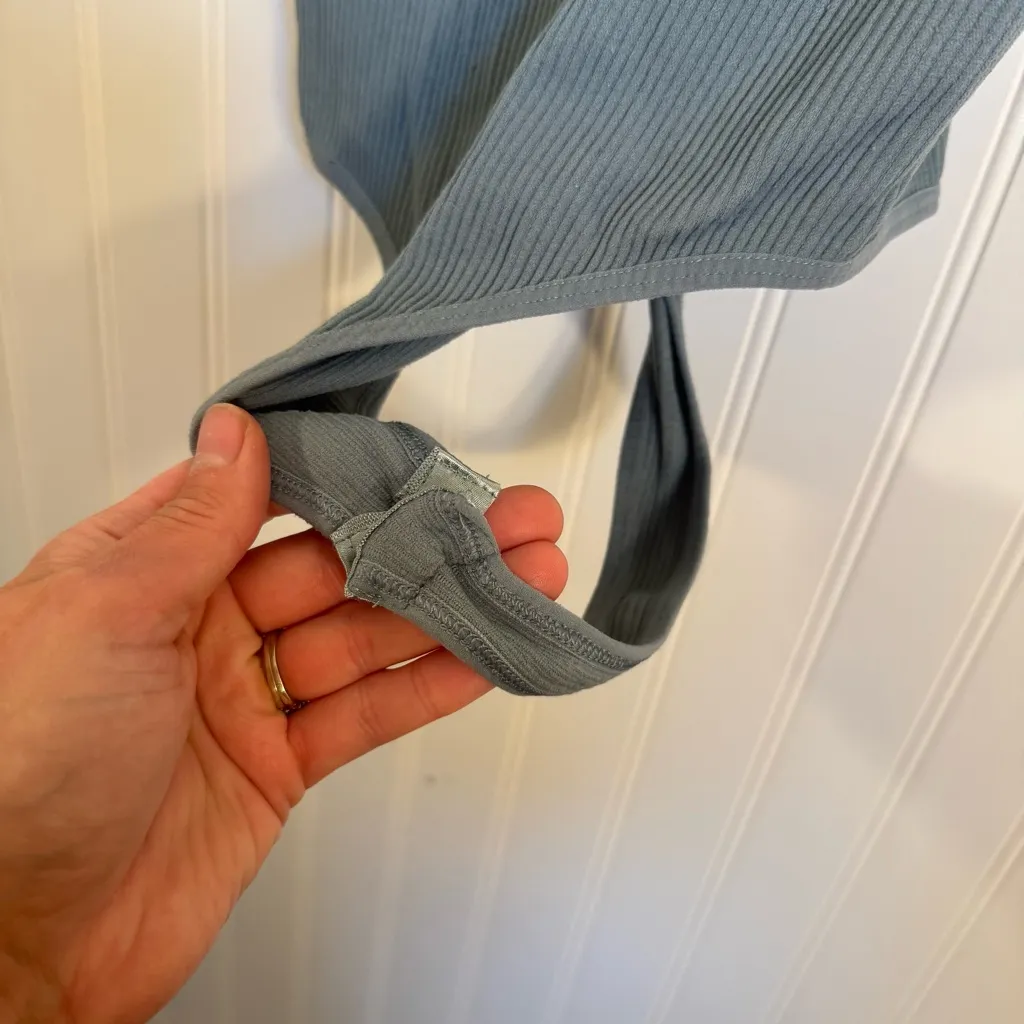 BDG Ribbed Bodysuit Vneck Spaghetti Straps Blue Size Large - Image 5