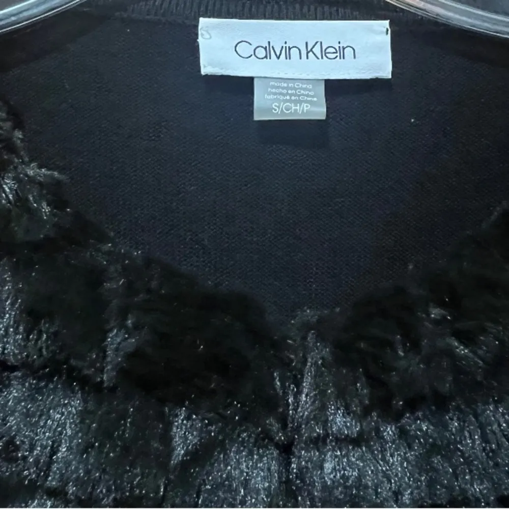 Calvin Klein Jewel Neck 3/4 Sleeve Faux Fur Cropped Jacket Size Small - Image 4