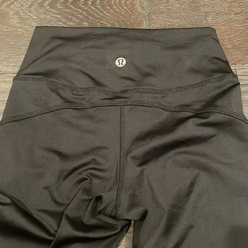 Lululemon In Movement Tight 28" *Everlux black leggings us 2 - Image 5