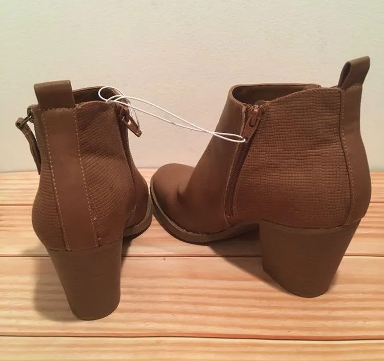 Ankle Boots, Size 10 Brown - Image 4