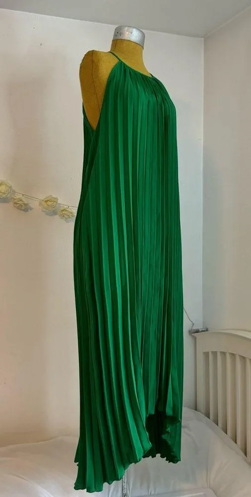 Elegant Green Pleated Halter Dress Size L - Image 3
