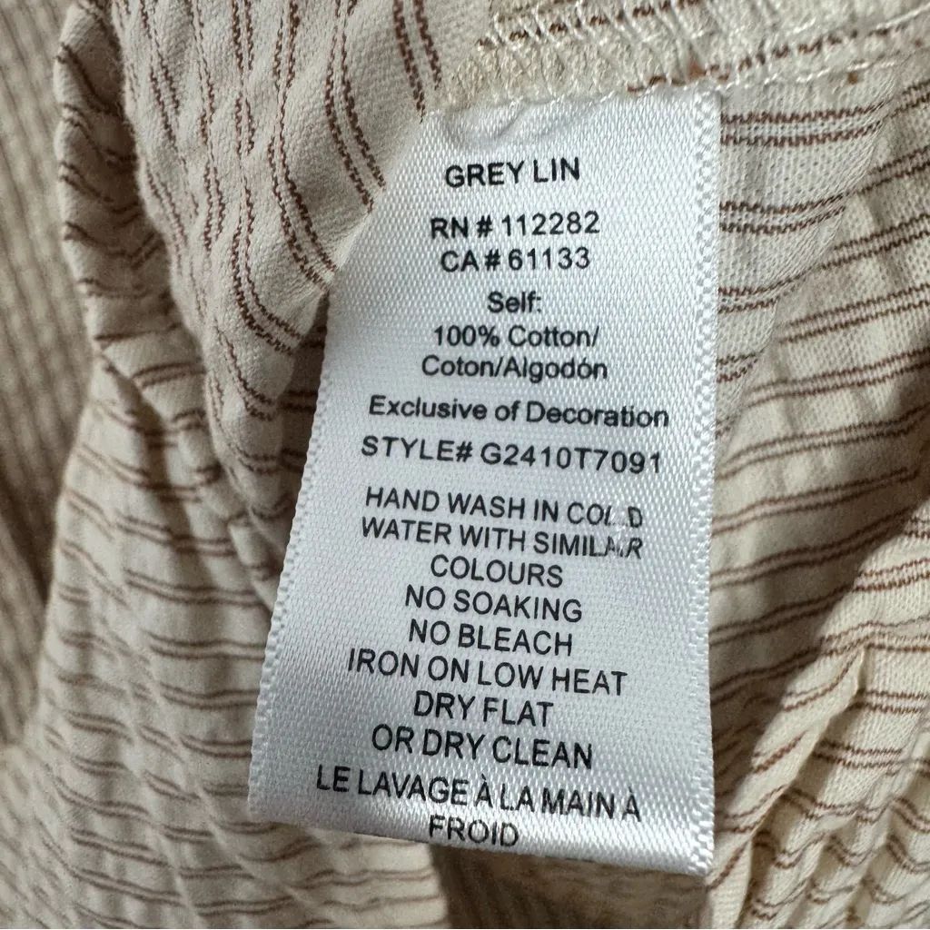 Greylin  button down shirt size medium - Image 4