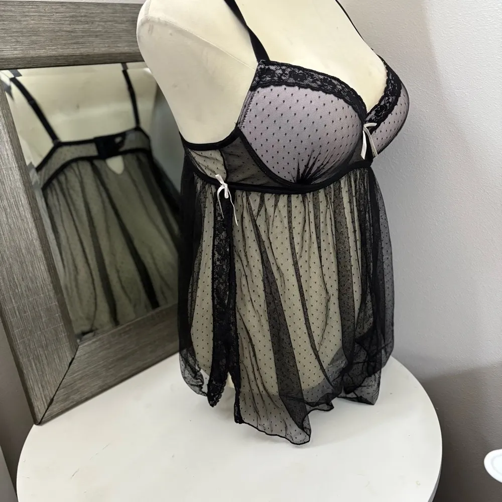 Dreamgirl Black Chemise with Lace Trim and Sheer Mesh - Image 12