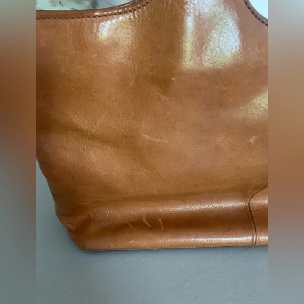 Authentic Tory Burch Bombe Tote Handbag Shoulder Bag Purse Caramel Camel Tan - Image 5