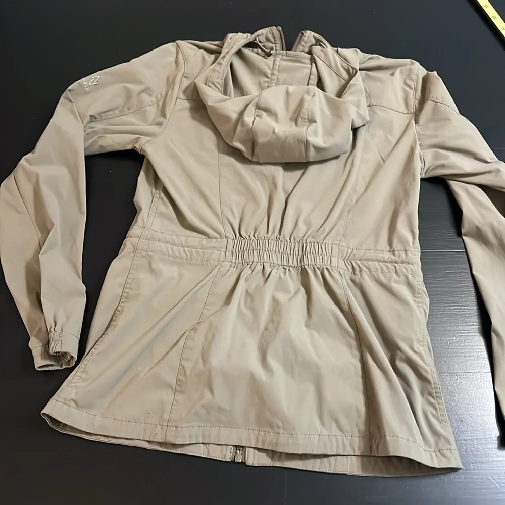 Eddie Bauer  Travex Beige Hooded Jacket - Image 6